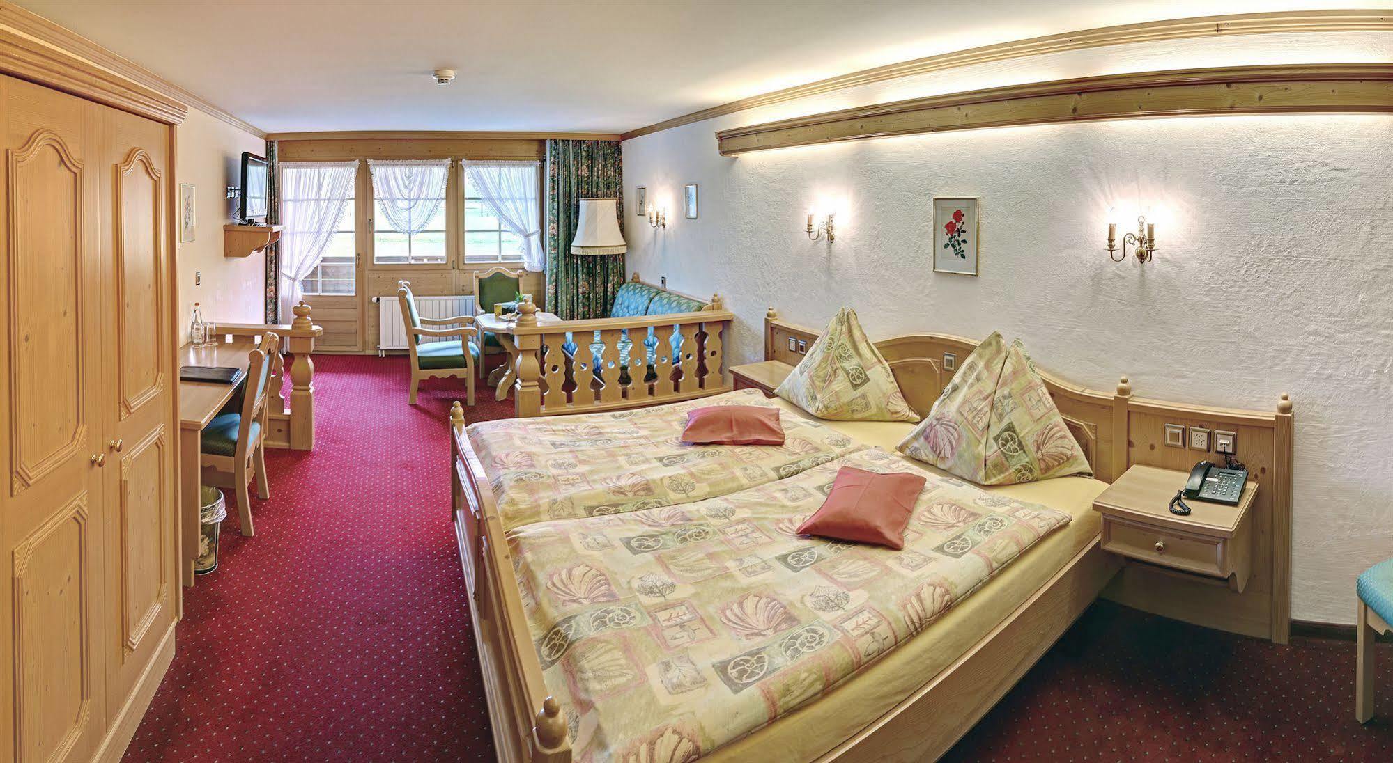 Hotel Simmenhof Lenk Exterior photo